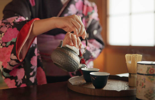 Japans grünes Gold - eine Teereise für die Sinne Japans grünes Gold - eine Teereise für die Sinne