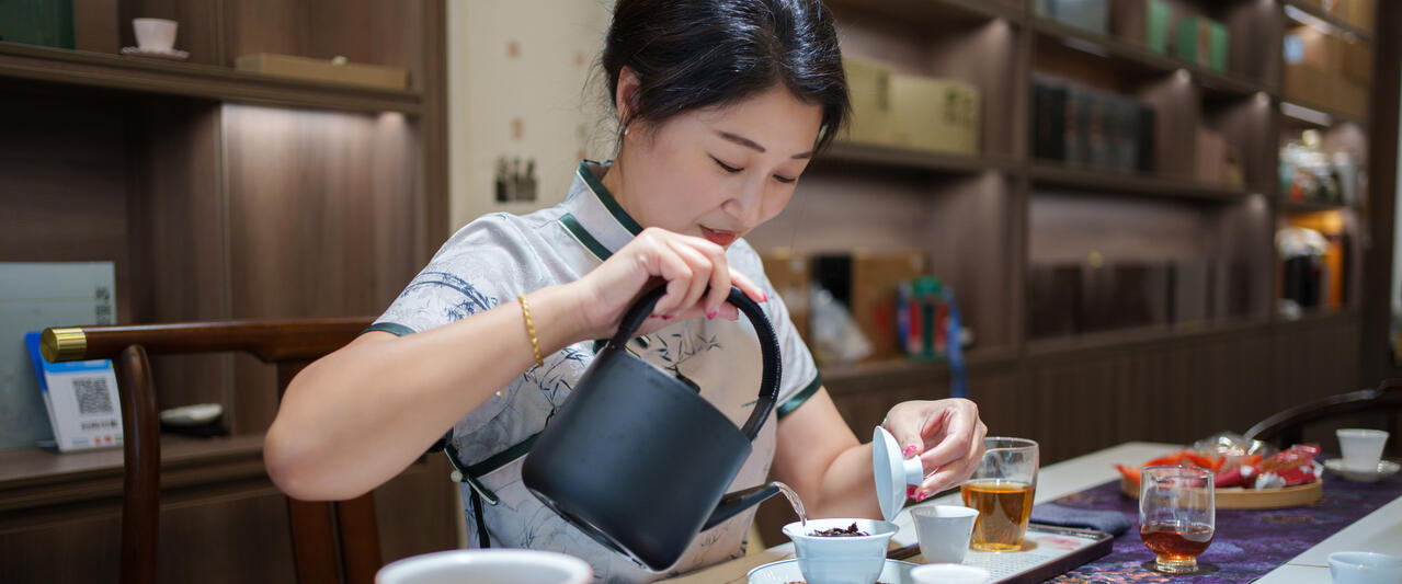 Trank Konfuzius Tee? Auf den Spuren des Tees von Beijing nach Shanghai Trank Konfuzius Tee? Auf den Spuren des Tees von Beijing nach Shanghai