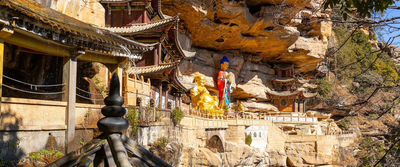 Chinas verborgene Pfade - Auf den Spuren der Tee-Pferde-Straße Chinas verborgene Pfade - Auf den Spuren der Tee-Pferde-Straße